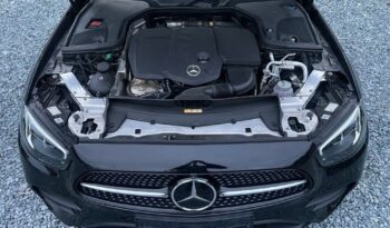 Mercedes-Benz Klasa E full