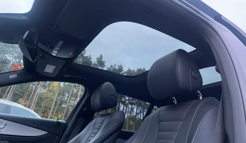 Mercedes-Benz Klasa E full