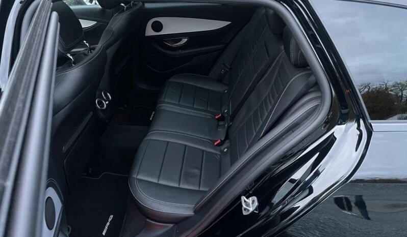 Mercedes-Benz Klasa E full