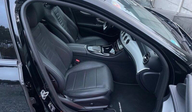 Mercedes-Benz Klasa E full