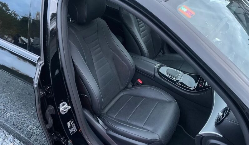 Mercedes-Benz Klasa E full