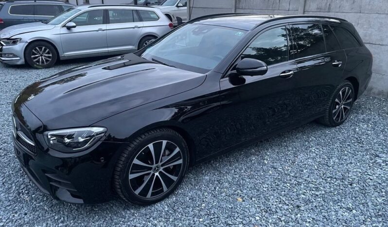 Mercedes-Benz Klasa E full