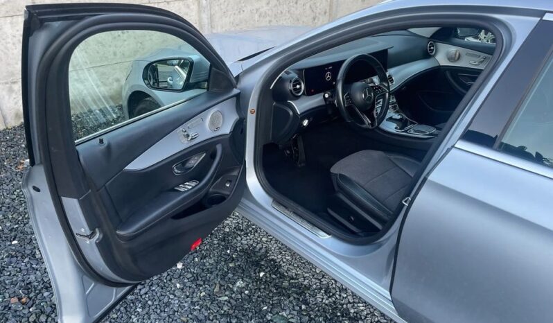 Mercedes-Benz Klasa E213 4Matic 300de full