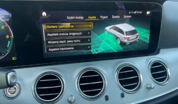 Mercedes-Benz Klasa E213 4Matic 300de full