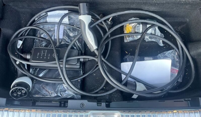 Mercedes-Benz Klasa E213 4Matic 300de full