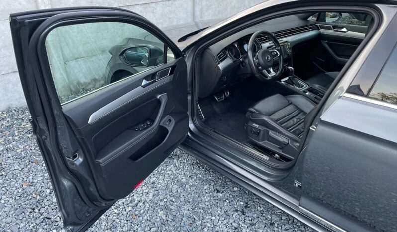 Volkswagen Passat 1.6tdi 120ps 09/2016r 216tkm R-line DSG Navi ACC Kamera Panorama Ambiente Hak full