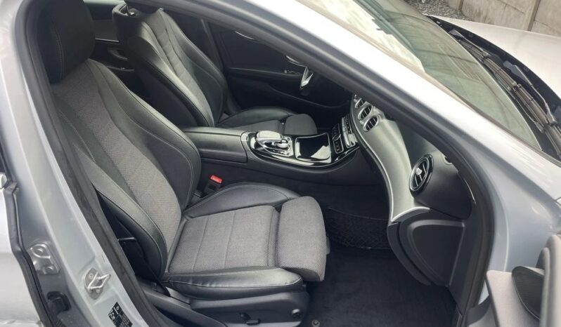 Mercedes-Benz Klasa E 220 d 9G-TRONIC Avantgarde full