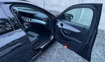 Mercedes-Benz Klasa E300de full