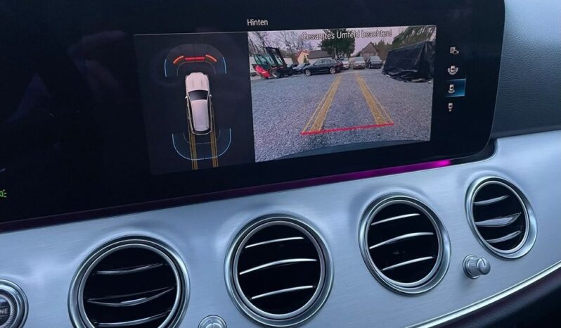 Mercedes-Benz Klasa E300de full