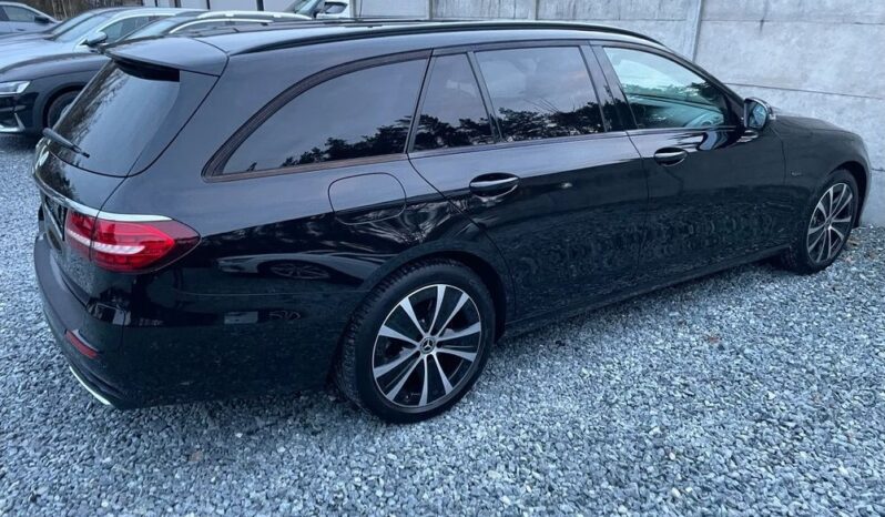 Mercedes-Benz Klasa E300de full