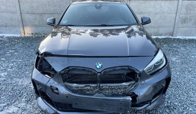 BMW Seria 1 120d xDrive Edition M Sport Shadow