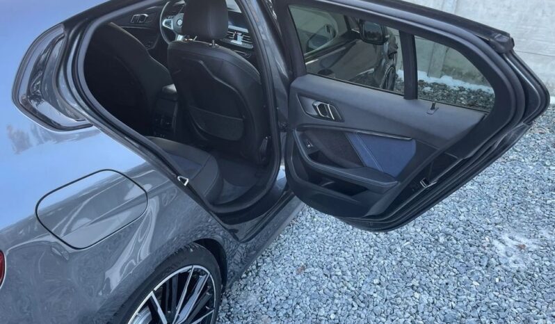 BMW Seria 1 120d xDrive Edition M Sport Shadow full