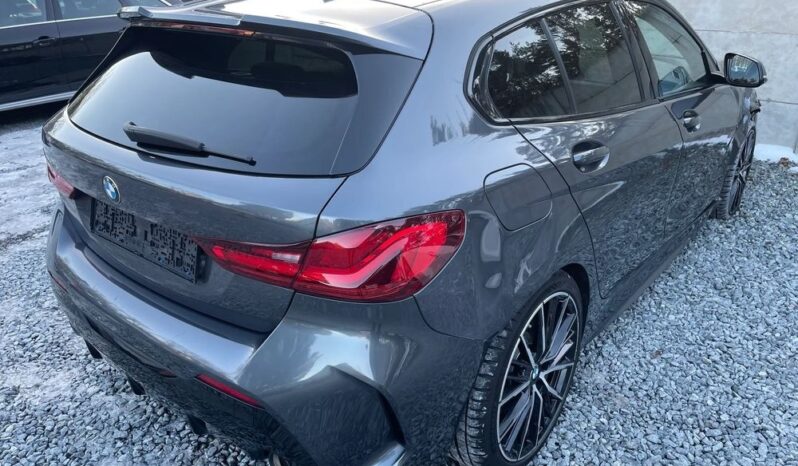 BMW Seria 1 120d xDrive Edition M Sport Shadow full