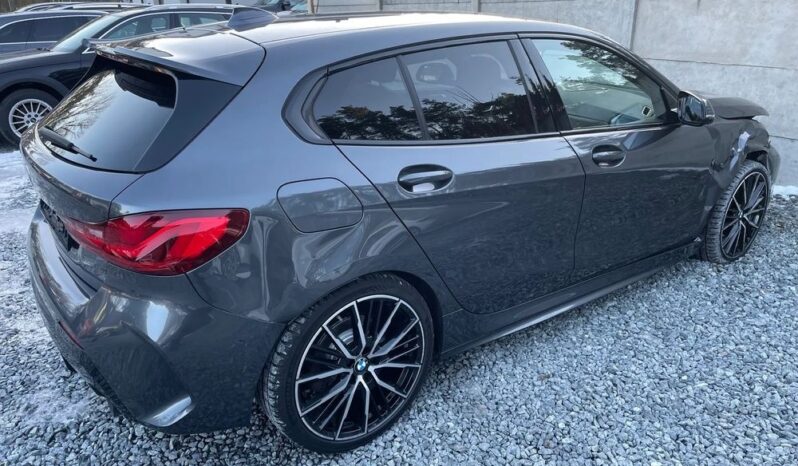 BMW Seria 1 120d xDrive Edition M Sport Shadow full