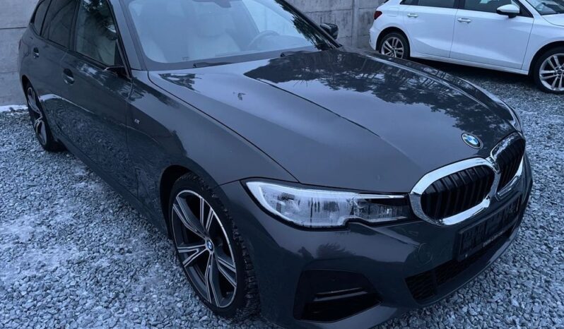 BMW Seria 3 320d xDrive M Sport full