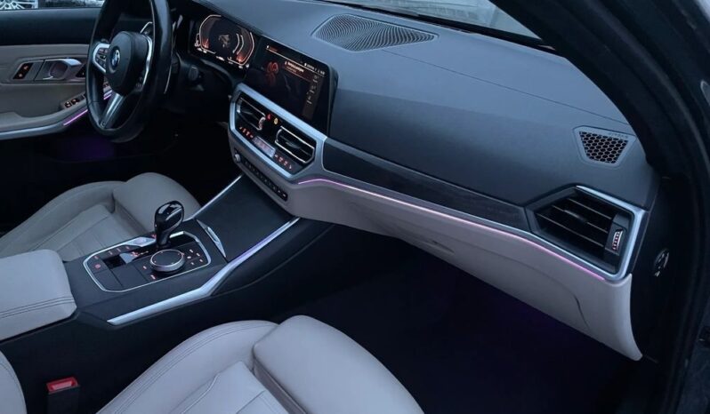 BMW Seria 3 320d xDrive M Sport full