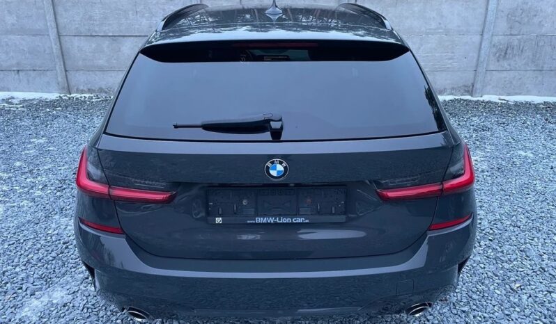 BMW Seria 3 320d xDrive M Sport full