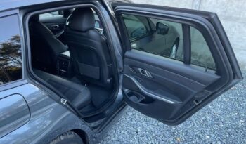 BMW Seria 3 320d Edition M Sport Shadow full