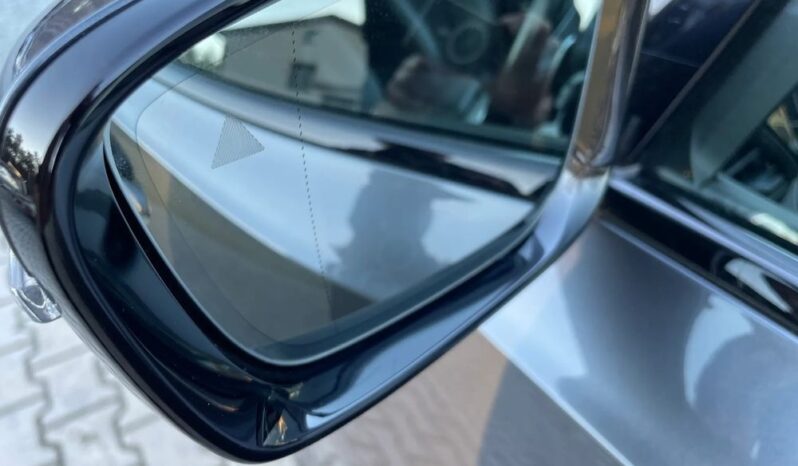 BMW Seria 3 320d Edition M Sport Shadow full