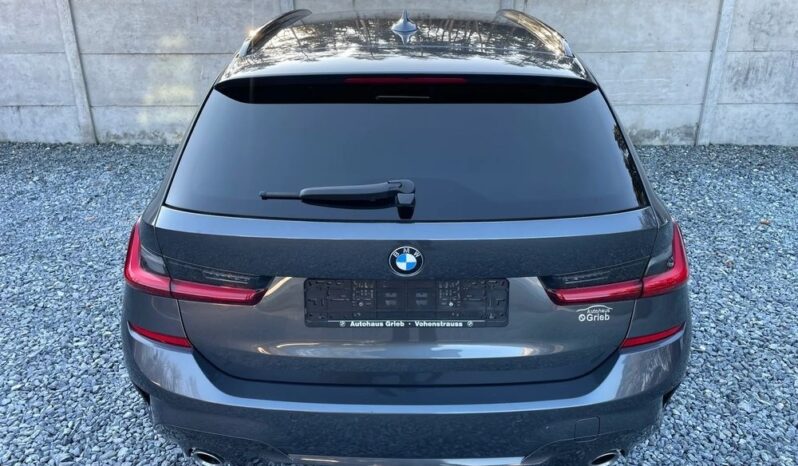 BMW Seria 3 320d Edition M Sport Shadow full