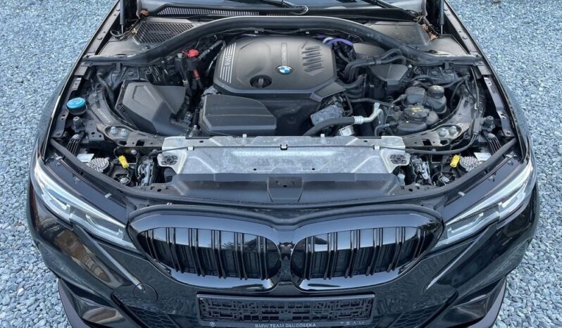 BMW Seria 3 320d xDrive M Sport Shadow full