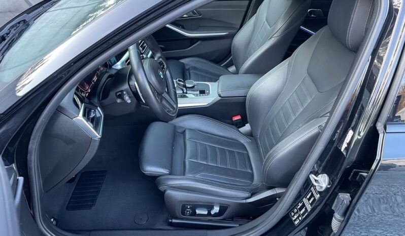 BMW Seria 3 320d xDrive M Sport Shadow full