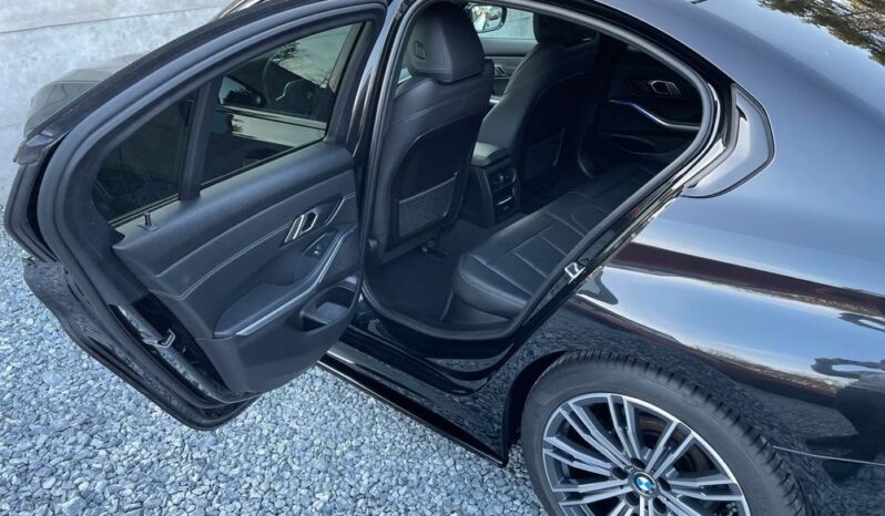 BMW Seria 3 320d xDrive M Sport Shadow full