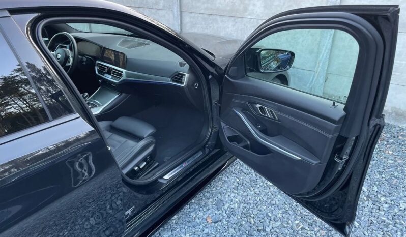 BMW Seria 3 320d xDrive M Sport Shadow full