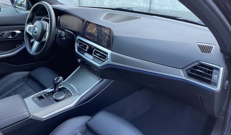 BMW Seria 3 320d xDrive M Sport Shadow full