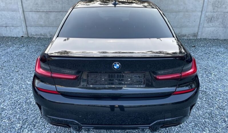 BMW Seria 3 320d xDrive M Sport Shadow full