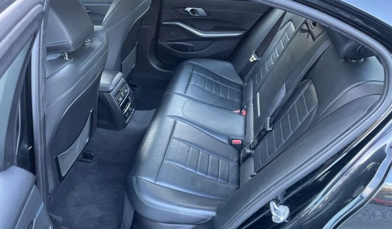 BMW Seria 3 320d xDrive Edition M Sport Shadow full