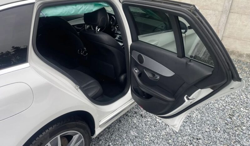 Mercedes-Benz Klasa C 300 d 4Matic 9G-TRONIC Avantgarde full