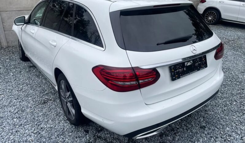Mercedes-Benz Klasa C 300 d 4Matic 9G-TRONIC Avantgarde full