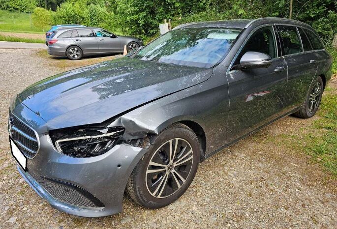 Mercedes W213 Lift E200d full