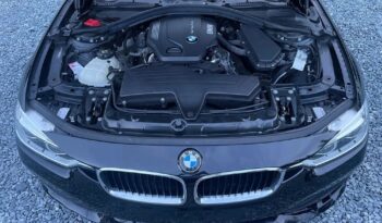 BMW Seria 3 318d Sport Line full