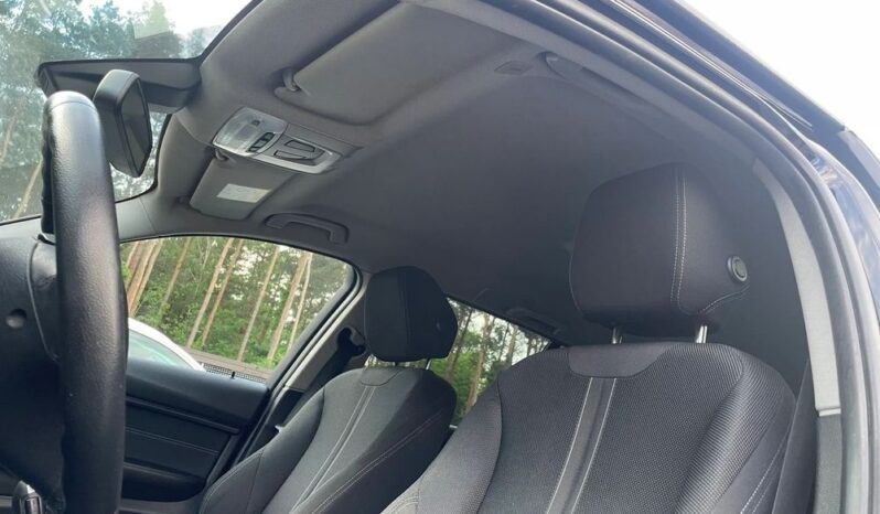 BMW Seria 3 318d Sport Line full