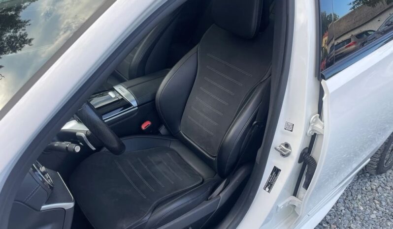 Mercedes-Benz Klasa C full