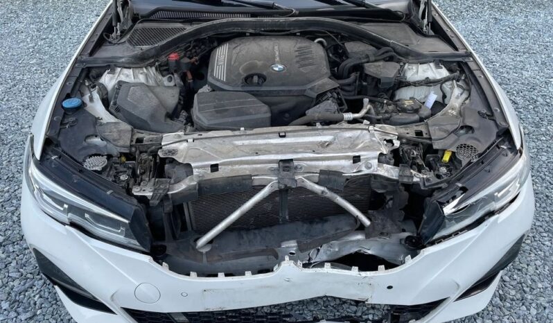 BMW Seria 3 320d Edition M Sport Shadow full