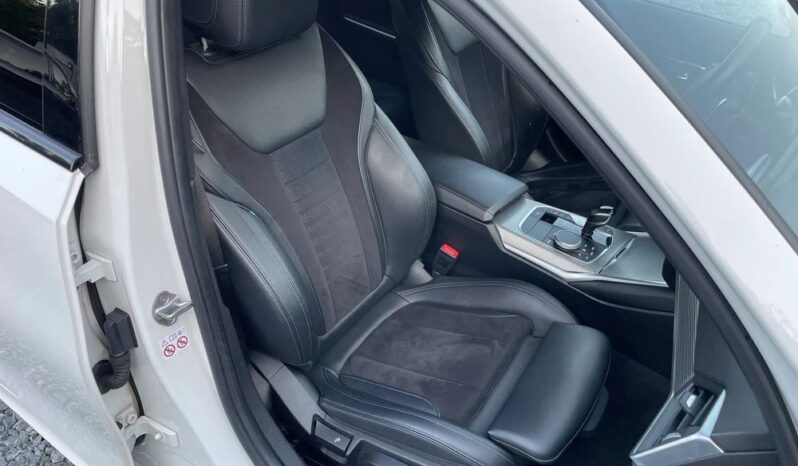 BMW Seria 3 320d Edition M Sport Shadow full