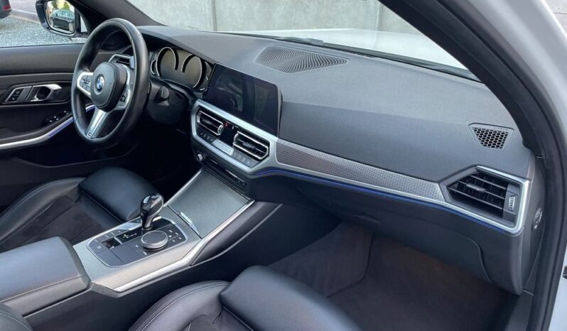 BMW Seria 3 320d Edition M Sport Shadow full