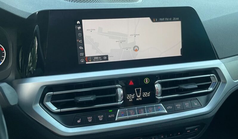 BMW Seria 3 320d Edition M Sport Shadow full