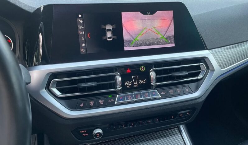 BMW Seria 3 320d Edition M Sport Shadow full