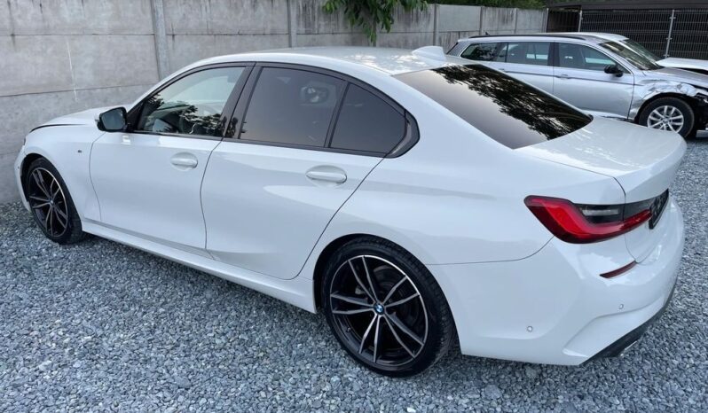 BMW Seria 3 320d Edition M Sport Shadow full