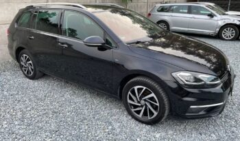 Volkswagen Golf full