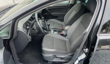 Volkswagen Golf full
