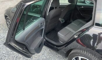 Volkswagen Golf full
