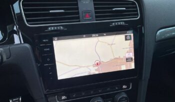 Volkswagen Golf full