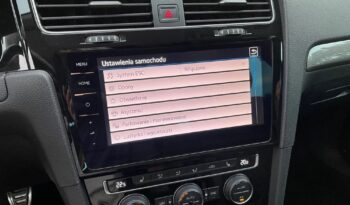 Volkswagen Golf full