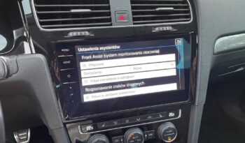 Volkswagen Golf full