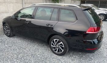 Volkswagen Golf full